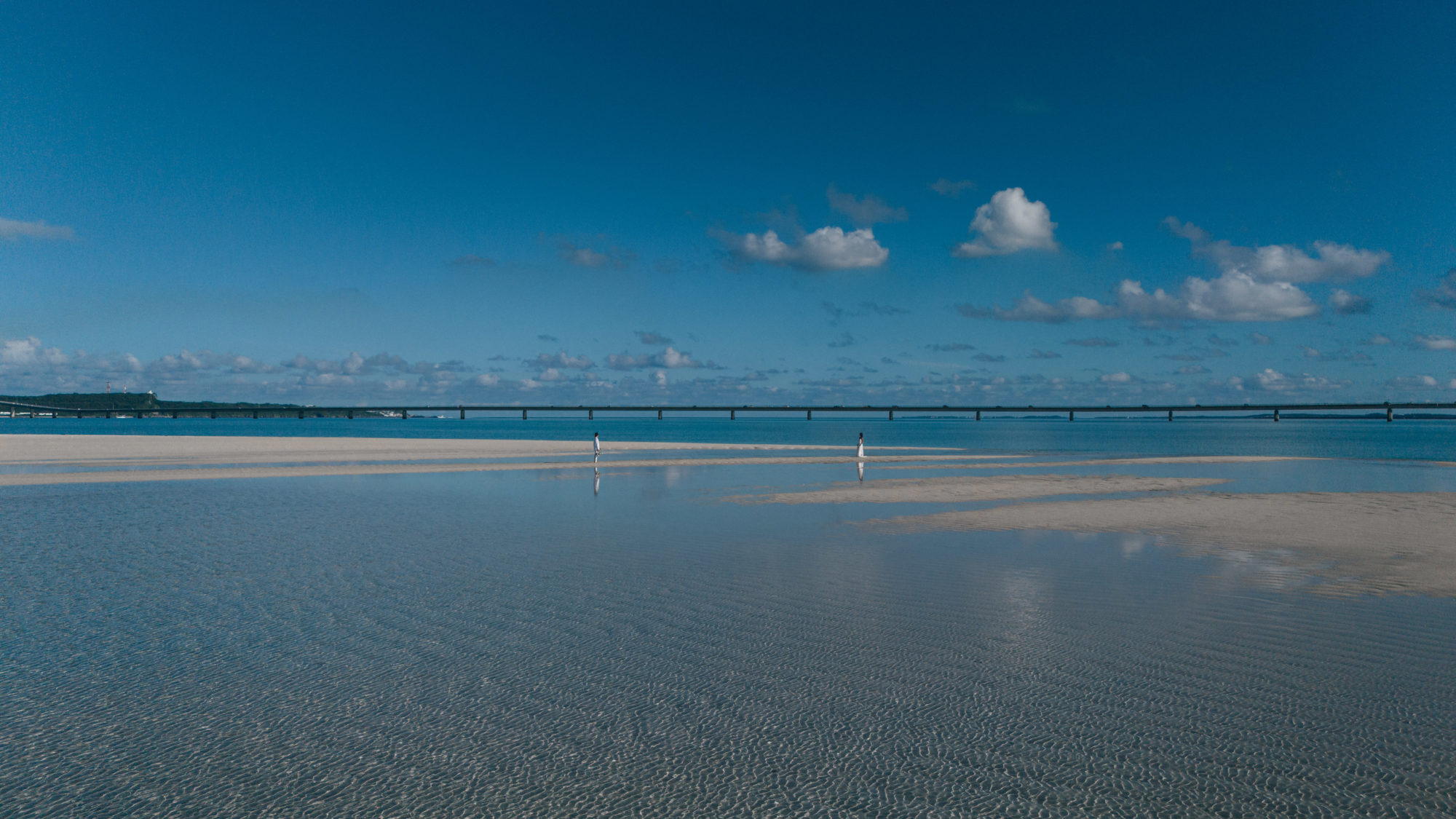 沖縄・宮古島の前撮り/フォトウェディングのロケーション撮影