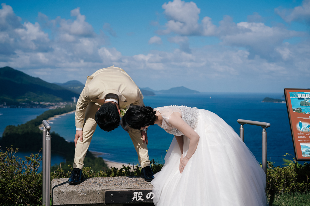 京都・天橋立の前撮り/フォトウェディングのロケーション撮影 | またのぞき台で前撮り撮影。