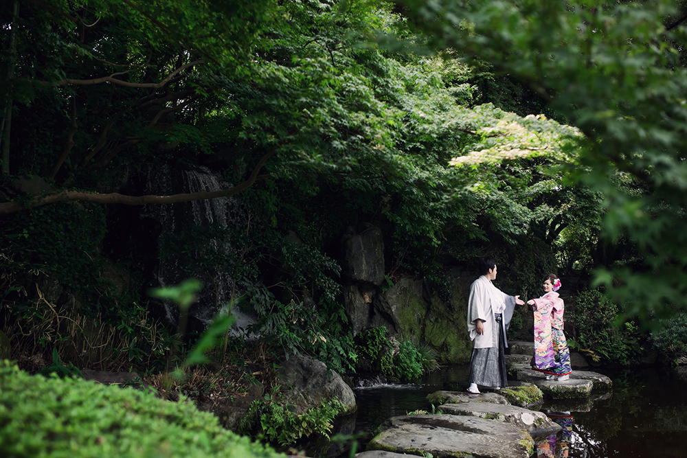 福岡・石橋文化センターの前撮り/フォトウェディングのロケーション撮影 | 日本庭園でゆったりと前撮り撮影。