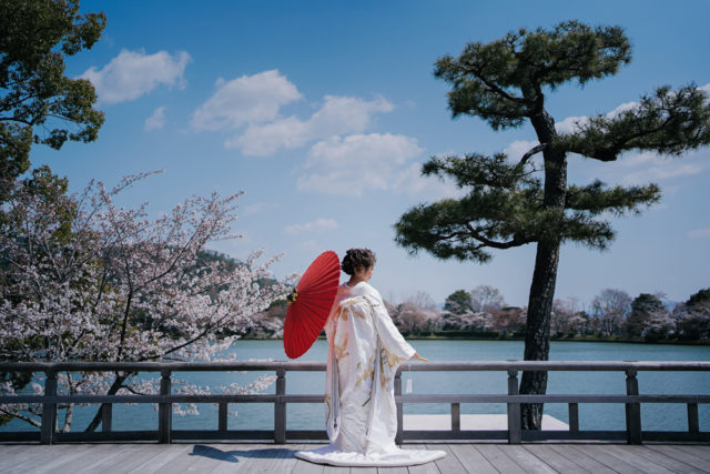 京都・大覚寺・白無垢・着物の前撮り/フォトウェディングのロケーション撮影 | 憧れのバックショット。