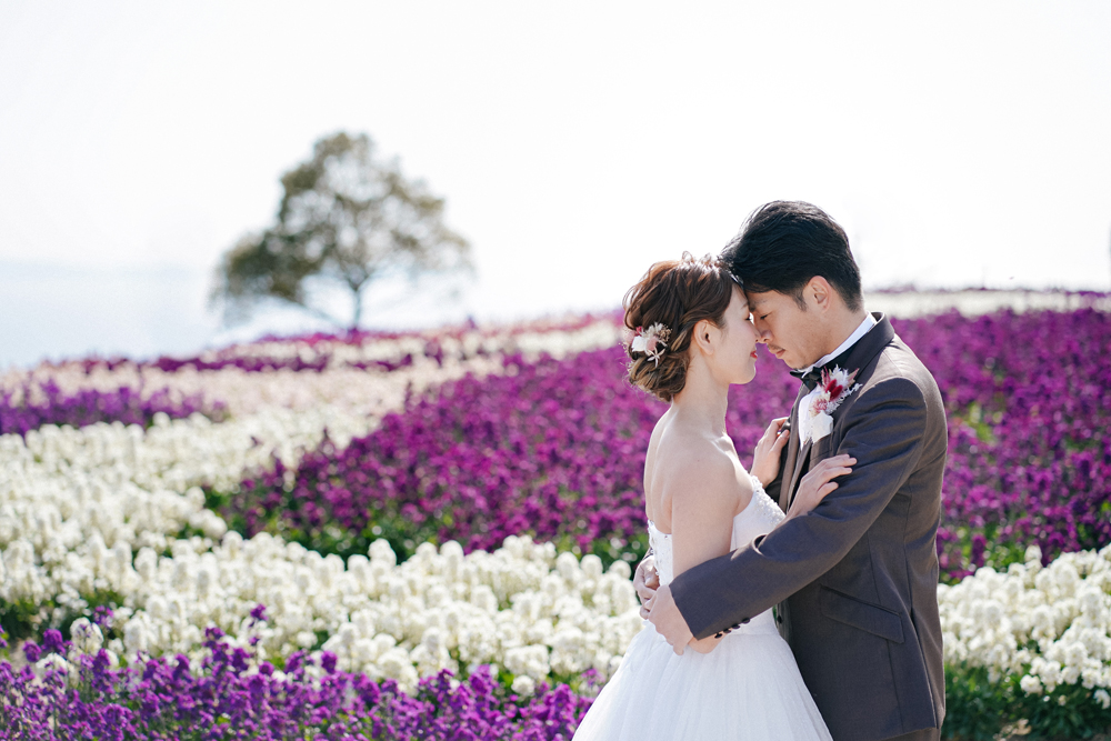 兵庫・花さじきの前撮り/フォトウェディングのロケーション撮影 | ウェディングドレスで前撮り。