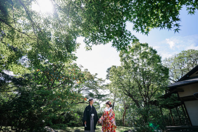 京都・堪庵の前撮り/フォトウェディングのロケーション撮影 | 新緑いっぱいと一緒に和装前撮り。