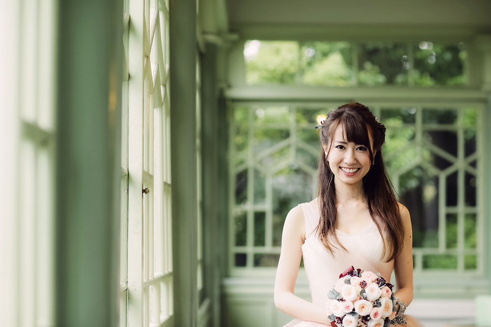 神戸・萌黄の館の前撮り/フォトウェディングのロケーション撮影 | 洋館の中はどこを見ても可愛い雰囲気が溢れています。