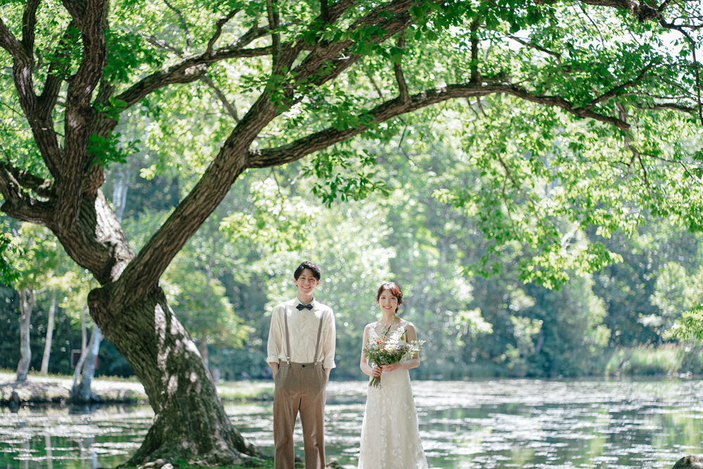 北海道・鳥沼公園の前撮り/フォトウェディングのロケーション撮影 | 北海道で洋装前撮りと言えばこのロケーション◎