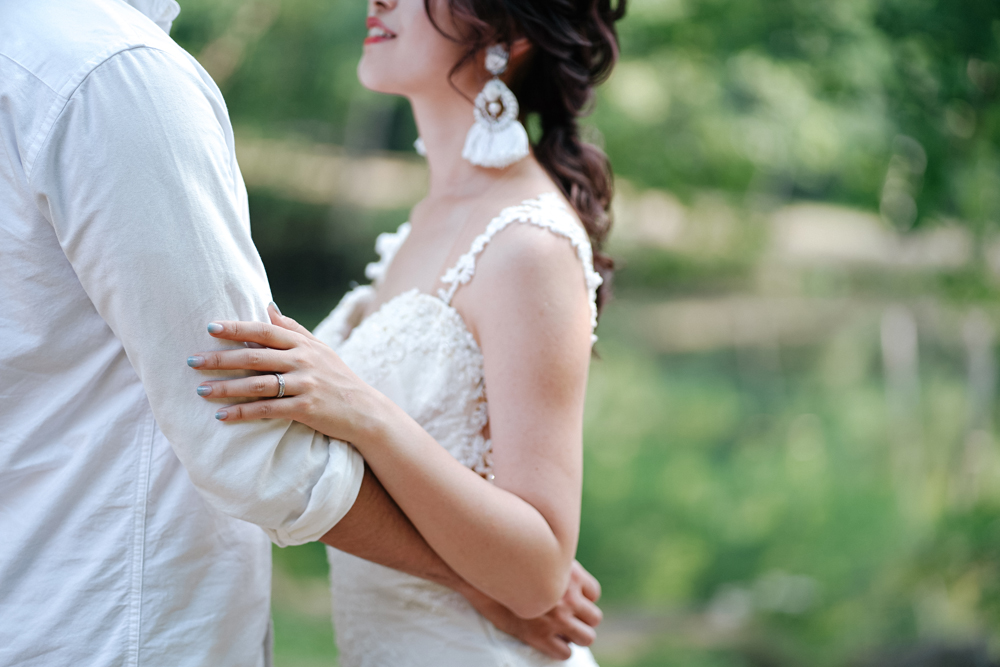 北海道・鳥沼公園の前撮り/フォトウェディングのロケーション撮影 | ウェディングドレスが映えるロケーションスポット。