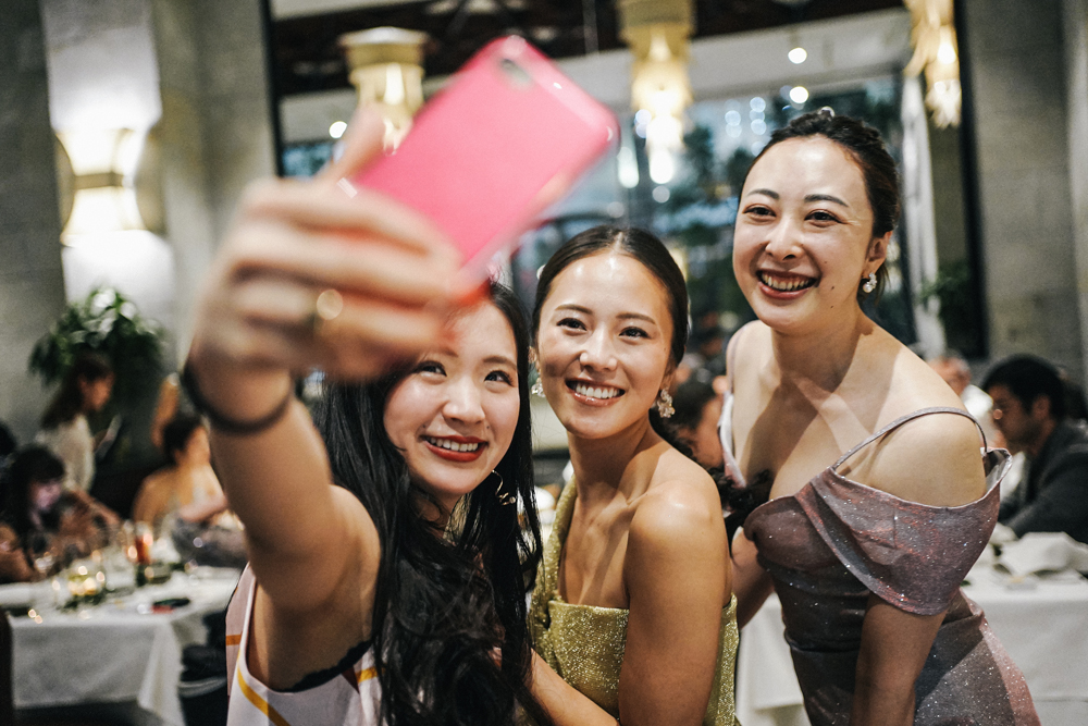 カンボジアの前撮り/フォトウェディングのロケーション撮影 | 海外だからこそ思いっきりハメを外して。