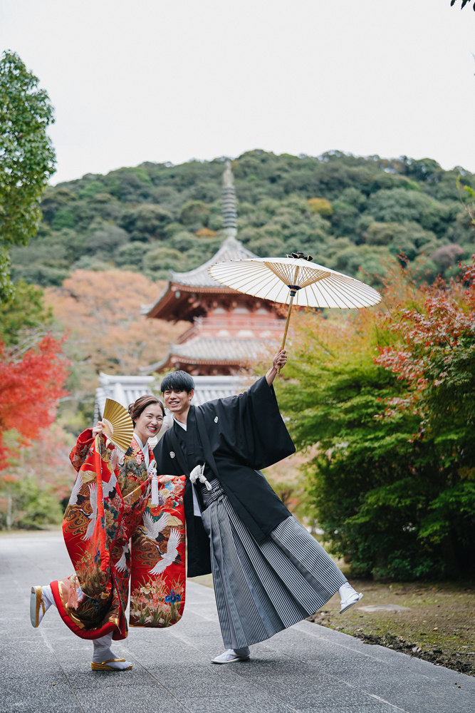 兵庫・大山寺の前撮り/フォトウェディングのロケーション撮影 | 前撮りだからこそ、ふたりらしく、楽しく◎