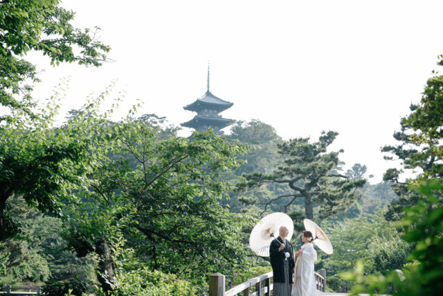 三渓園（神奈川）の前撮り/フォトウェディング ロケーション撮影事例