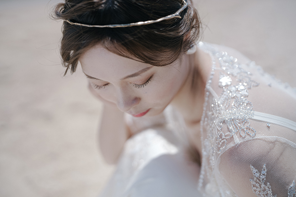 長崎・壱岐島の前撮り/フォトウェディングのロケーション撮影 | こだわりのアクセサリーにドレスも。