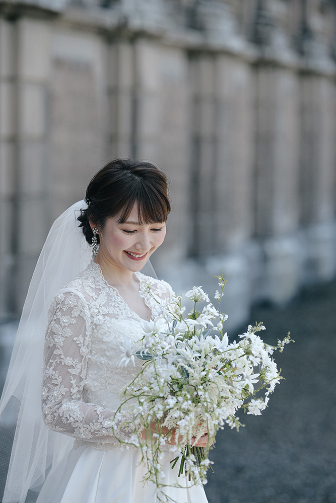 佐賀・有田ポーセリンパークの前撮り/フォトウェディングのロケーション撮影 | クラシカルなドレスが合います。