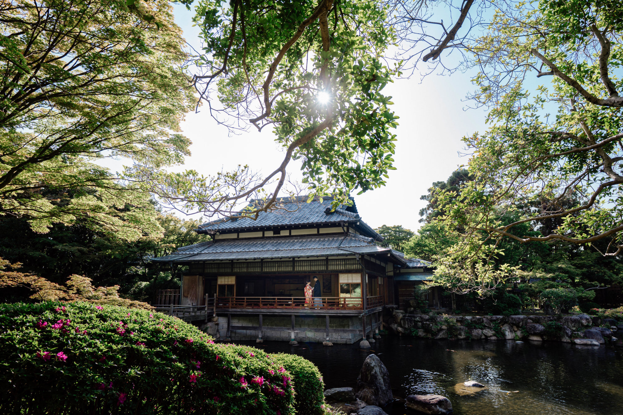 福岡・友泉亭公園の前撮り/フォトウェディングのロケーション撮影 | 和装ロケーションにオススメの友泉亭。