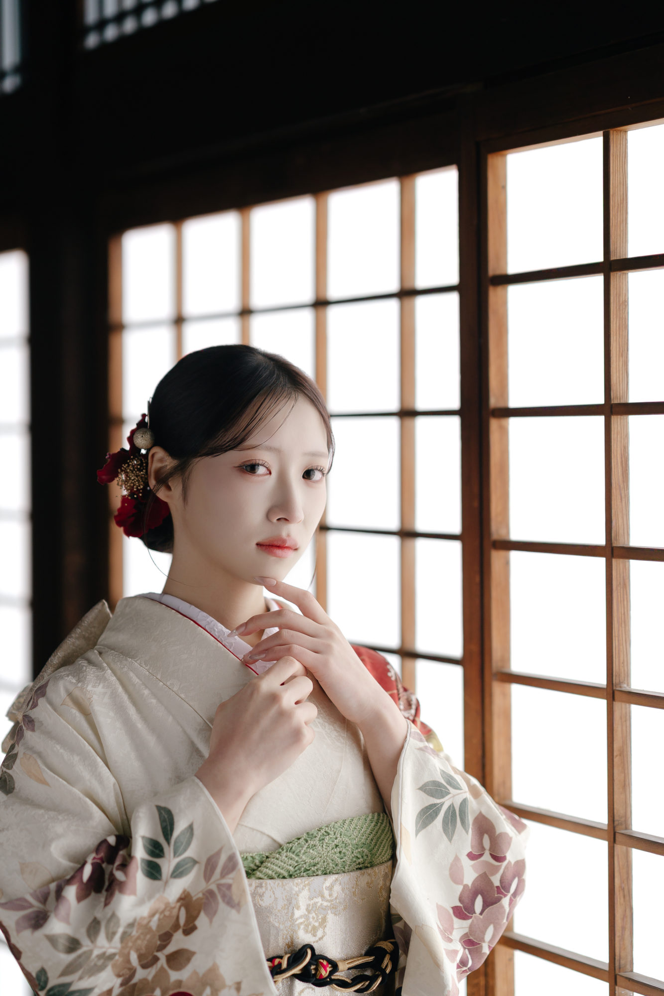 京都・随心院の前撮り/フォトウェディングでのロケーション撮影 | やわらかい光を使っておしとやかに