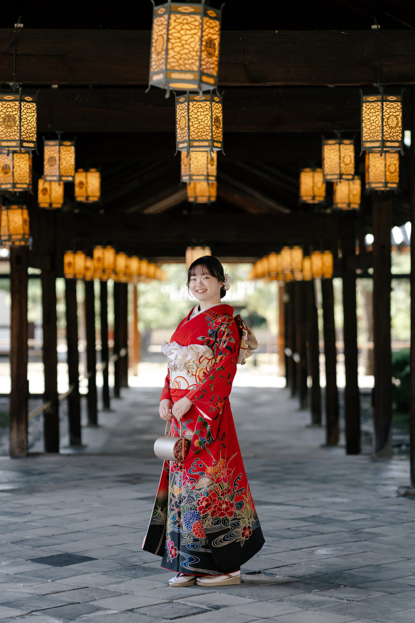 京都・萬福寺・秋の前撮り/フォトウェディングでのロケーション撮影 | 萬福寺の特徴の灯篭