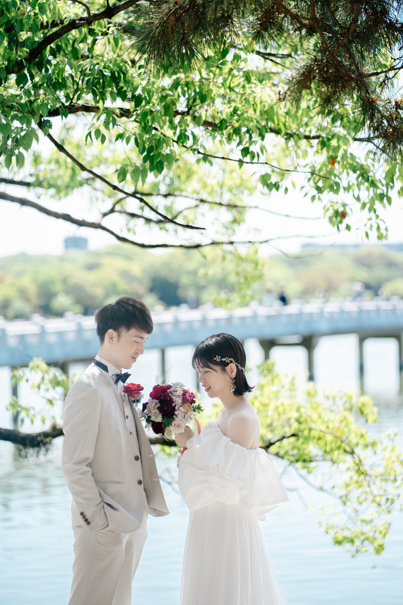 福岡・大濠公園の前撮り/フォトウェディングのロケーション撮影 | 福岡市民憩いの場、大濠公園でのフォトウェディング。